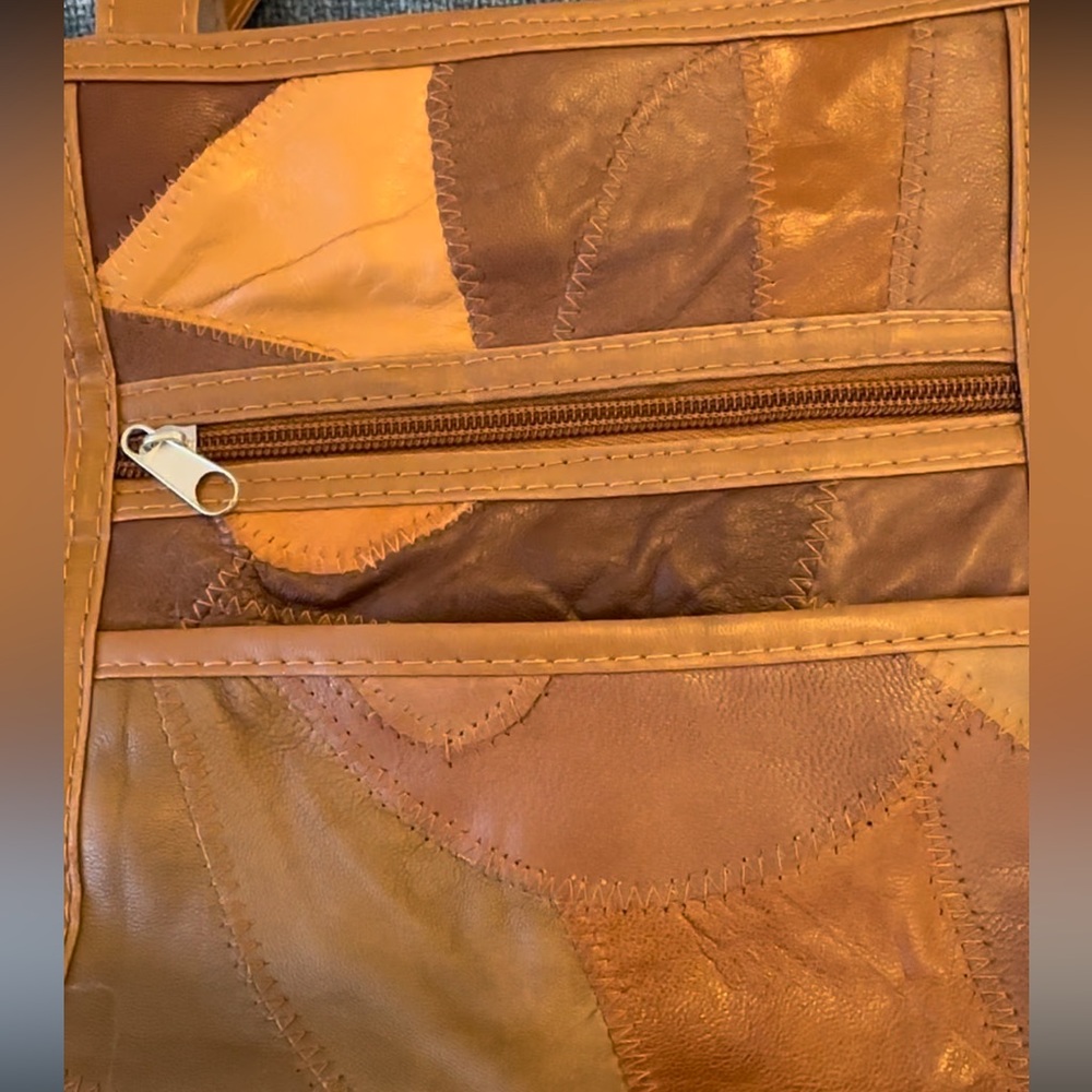 Retro Tan Leather Patchwork Purse - image 5